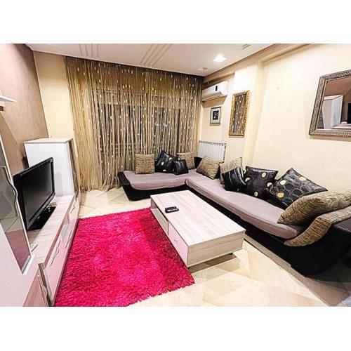 Luxe appartement - Ennasr 2 - Wifi - près de toutes commodités - Hedi Nouira Street