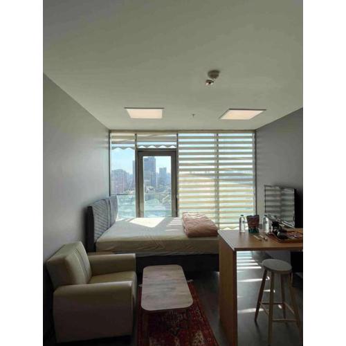 Luxe Residance in International financial Center, close to watergarden mall