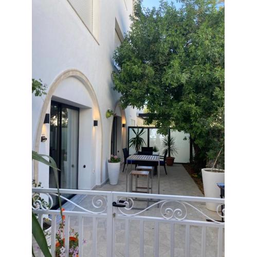 Luxueux Appartement 70m2-Rez de chaussée- pied dans l\