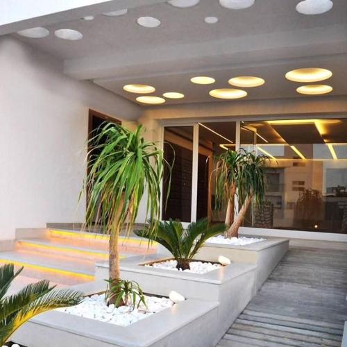 Luxueux appartement meublé bien équipé avec accès piscine et salle de sport