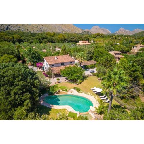 Luxuriöses Landhaus mit Pool für 12 Personen, nur 3 km von Pollensa und dem Strand entfernt