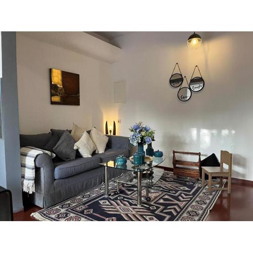 Luxurious 1-Bedroom Guesthouse