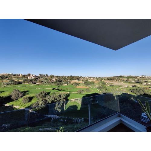 Luxurious 2 bedroom apartment with country view