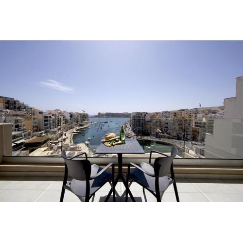 Luxurious 3 bedroom apartment with breathtaking views - MMAI1-1