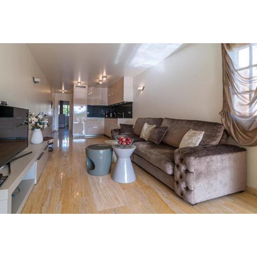 Luxurious Apartment In Residencial Mango!
