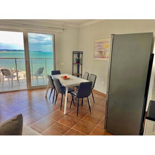 Luxurious Beach Front Apartment