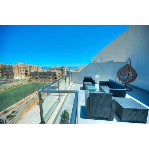 Luxurious penthouse with 2 large terraces DGER1-1