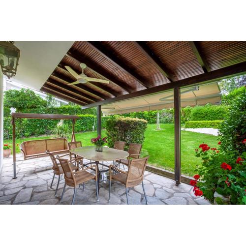 Luxurious Sani Villa Luna with shared pool