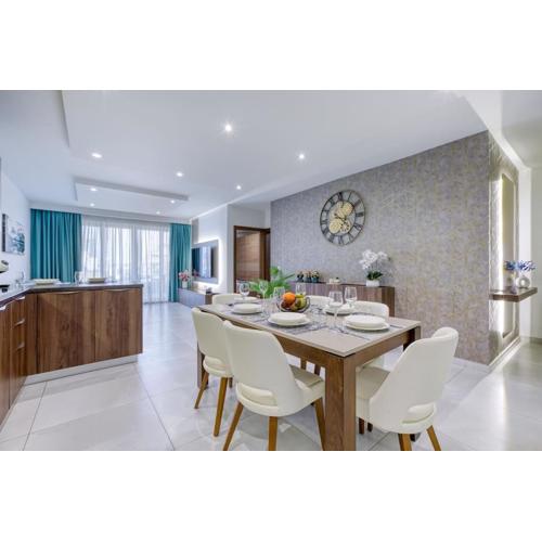 Luxurious, Spacious Apartment in Swieqi