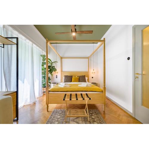 Luxurious & Stylish Kolonaki Haven