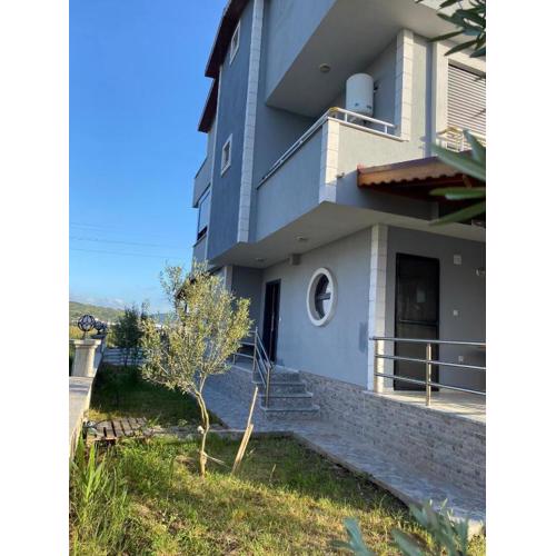 Luxurious Triplex Summer House - Brand New in Beautiful Dikili