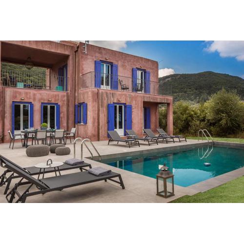 Luxurious Villa Nadoria, Ithaca Island