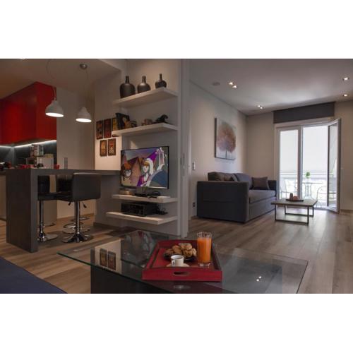 Luxury 2 bdrm apartment 10\