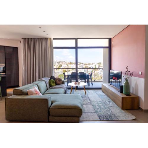 Luxury 2 bedroom apartment in St Julians