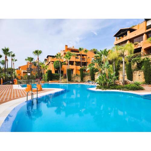 Luxury 2 Bedroom Apartment, Sierra Blanca, Marbella