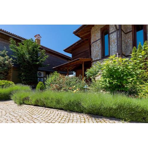 Luxury 2 bedroom villa in Sozopolis