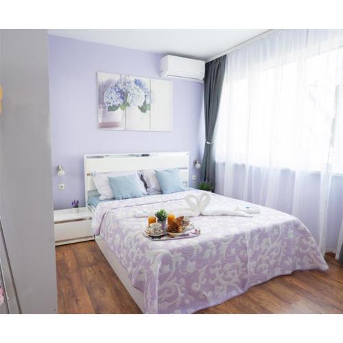 Luxury 2BR Retreat in Central Varna