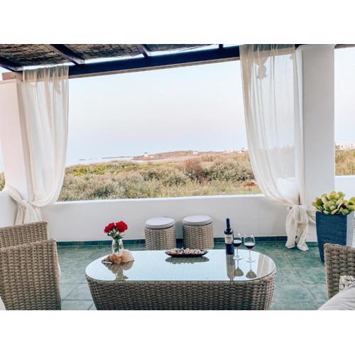 Luxury 3BR Sunrise Villa , Seaside Gyrismata
