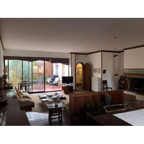 Luxury apartment big lounge fireplace 2 terraces B