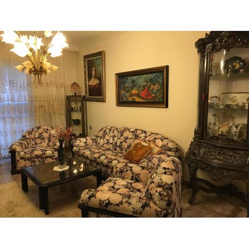 Luxury apartment close to city center, university and children\