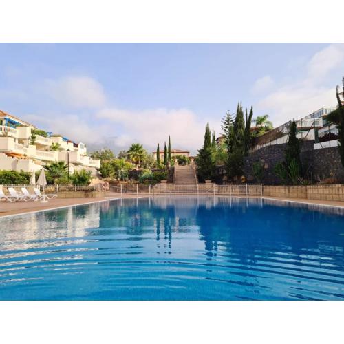 Luxury apartment, comfort and relax, views of the pool