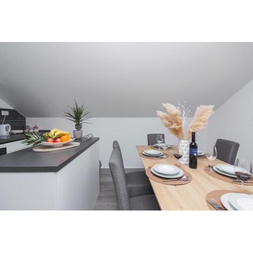 Luxury Apartment Eva