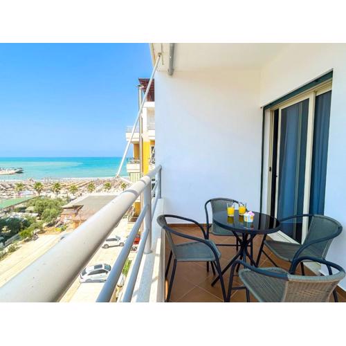 Luxury apartment FREE WIFI