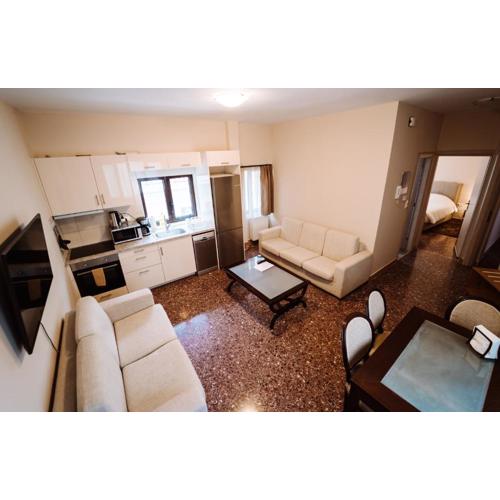Luxury Apartment in Plaka - Acropolis (Luisa)