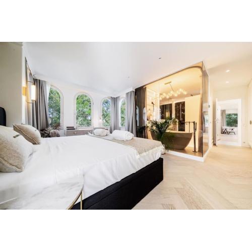 Luxury apartment in Puerto Banus La Alcazaba