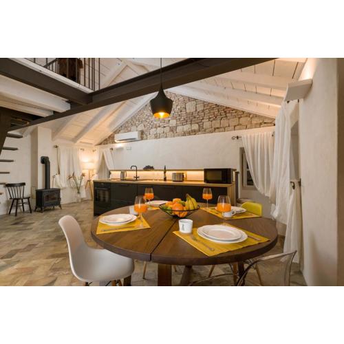 Luxury Apartment Lina - III