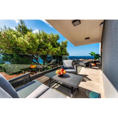 Luxury Apartment Marangun