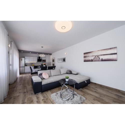 Luxury Apartment Maris