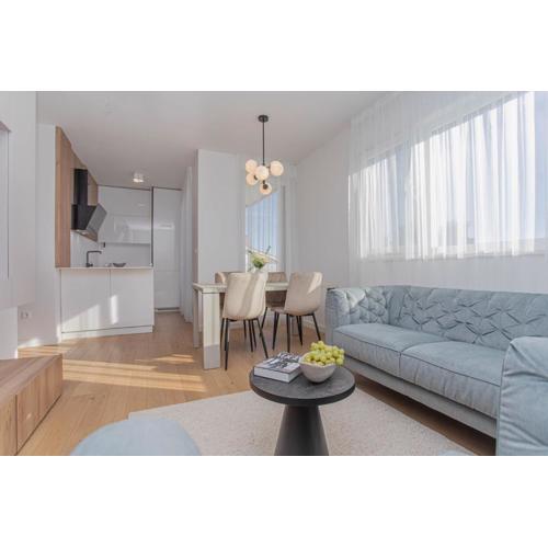 Luxury Apartment Providenca with Private Rooftop Terrace
