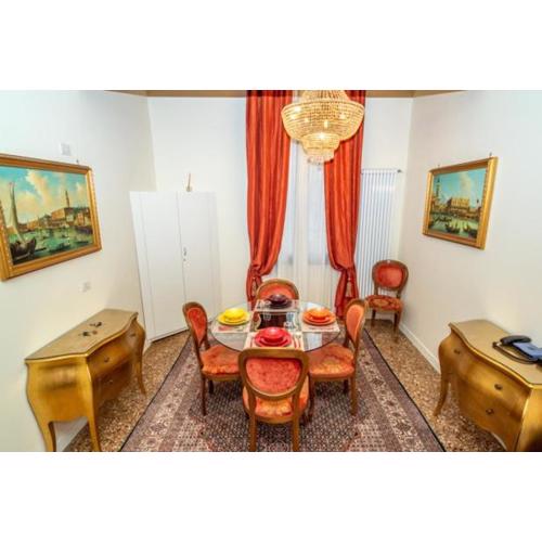 LUXURY APARTMENT San Marco Experience