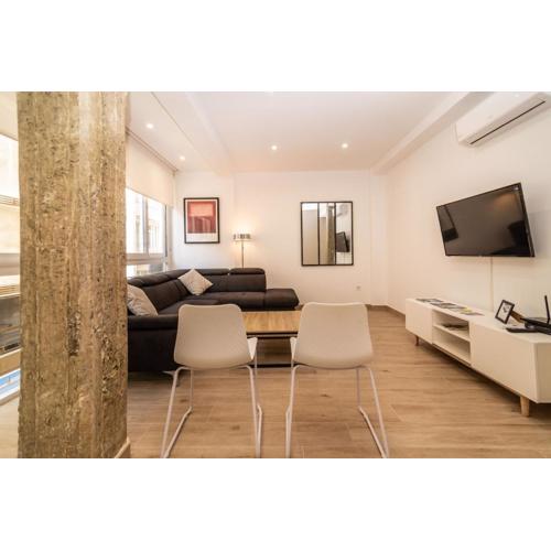 Luxury Apartment Soho by Nagoa Homes