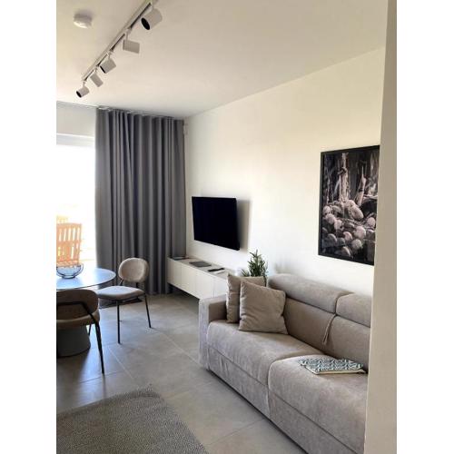 Luxury Apartment Valley Views B12