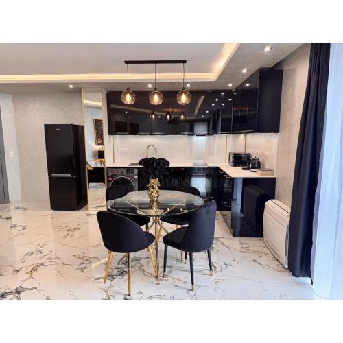 Luxury Apartment with Parking Just Steps from the Beach in the Heart of Burgas!