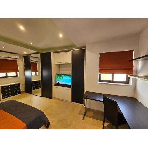 Luxury Apartment with Terrace - Birzebbuga Centre