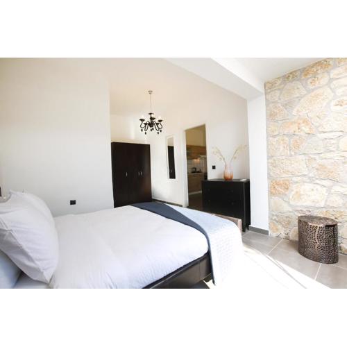 Luxury Apartments Christos