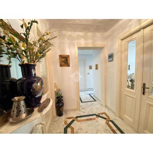 Luxury Appartement : S+1 Apart&Parking Ennasr2