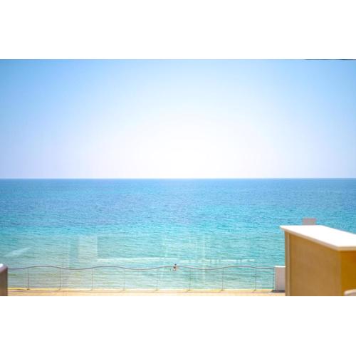 Luxury appartments in the villa Sun located in Avola on front of the sea at 200 meters about from the beach with terrace of 35 square meters with wonderful seaview
