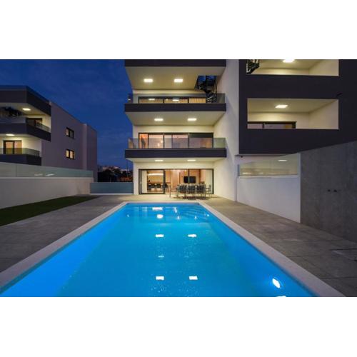 Luxury APT with private pool in Zadar