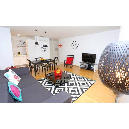 Luxury Apts Leone Split Centre