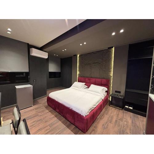 Luxury Boutique Apartments (red) City Center