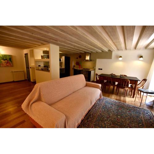 Luxury Cernaia Home