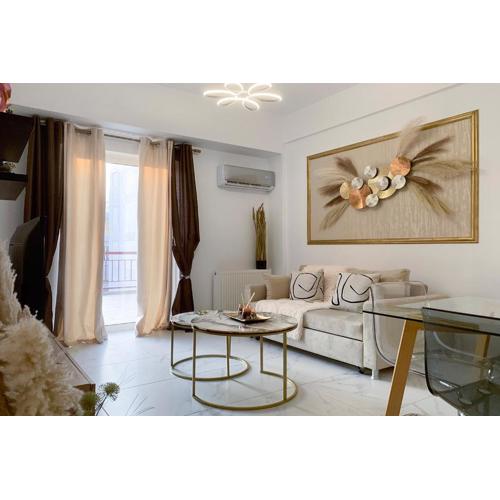 Luxury Elegance in City Center