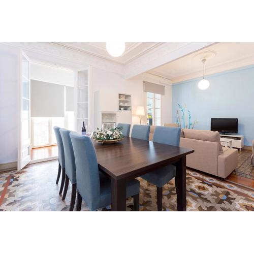 Luxury & Elegant Apartment in the centre