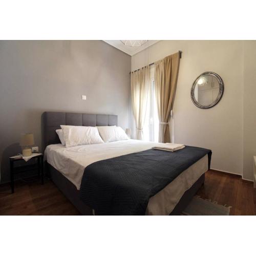 Luxury flat in Hilton, central Athens, 3\
