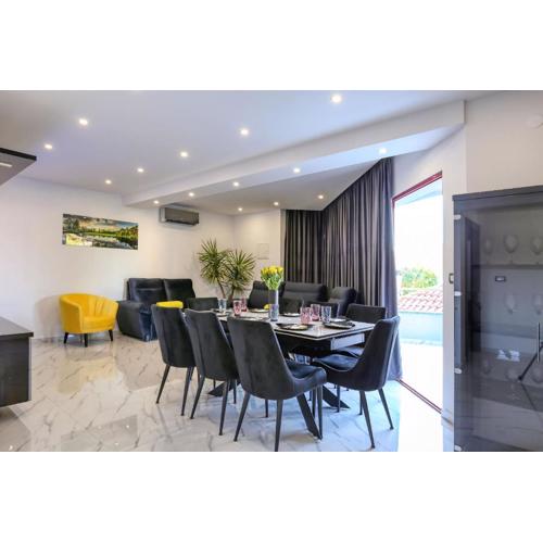 Luxury Holiday House Zadar
