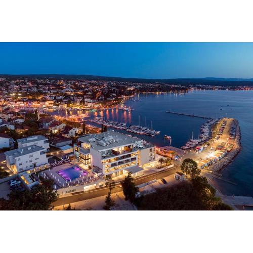 Luxury Hotel Riva